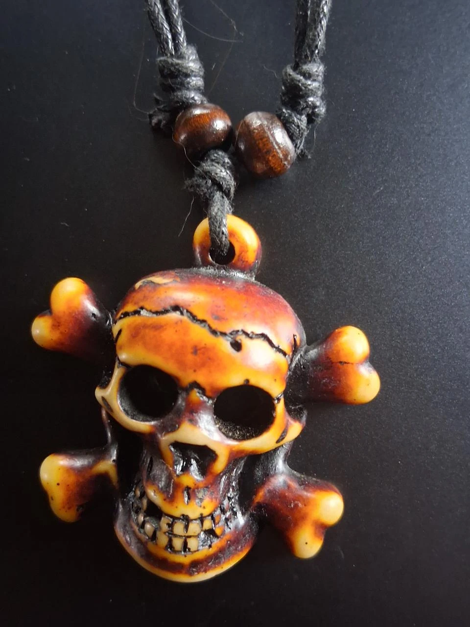 Hanger Pirate Skull